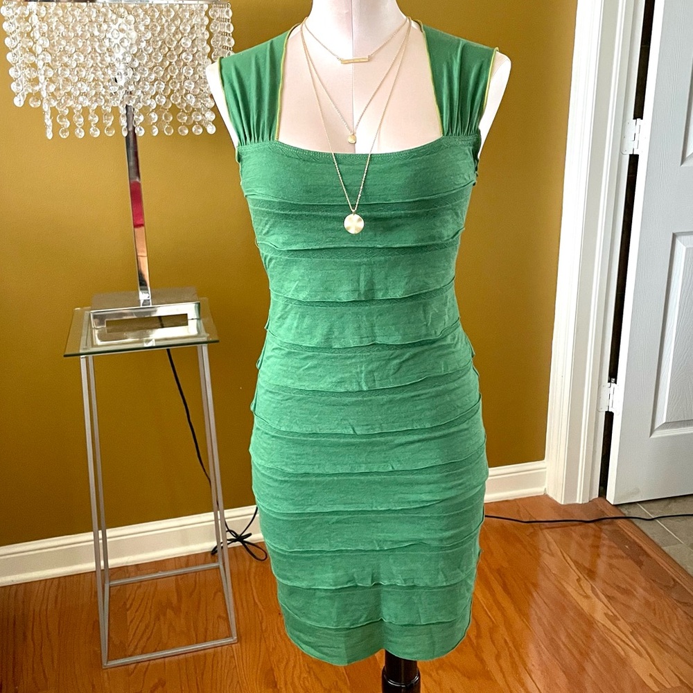 Max Studio Green Dress
